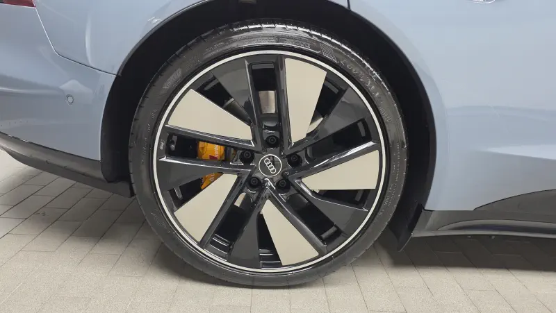 Audi e-tron GT