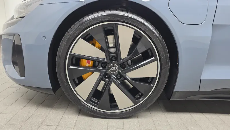 Audi e-tron GT