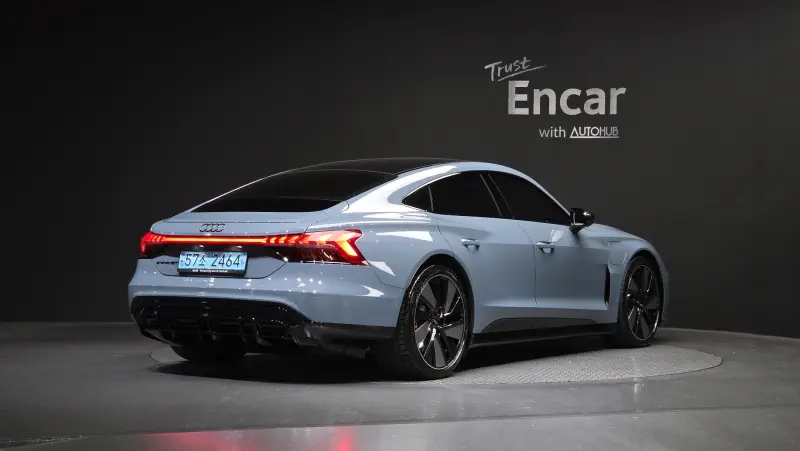 Audi e-tron GT