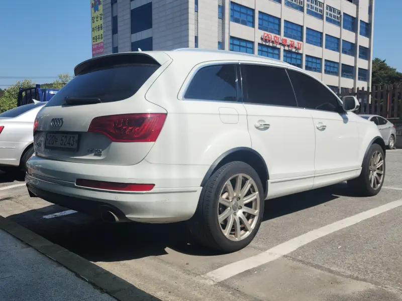 Audi Q7