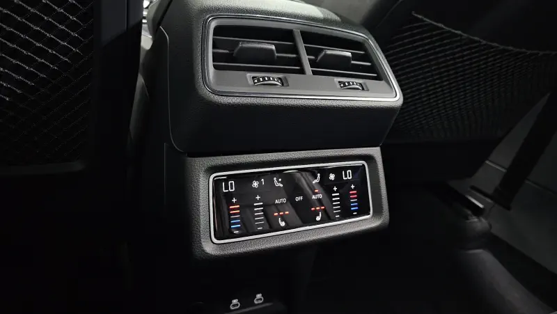 Audi Sq8 E-Tron