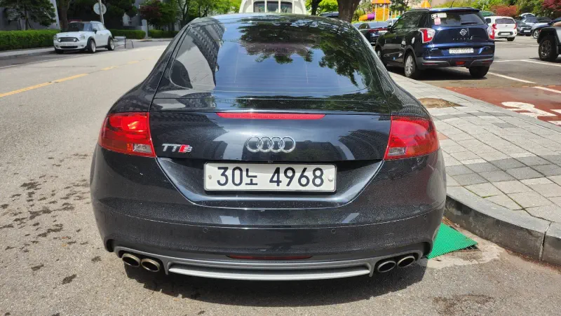 Audi TTS