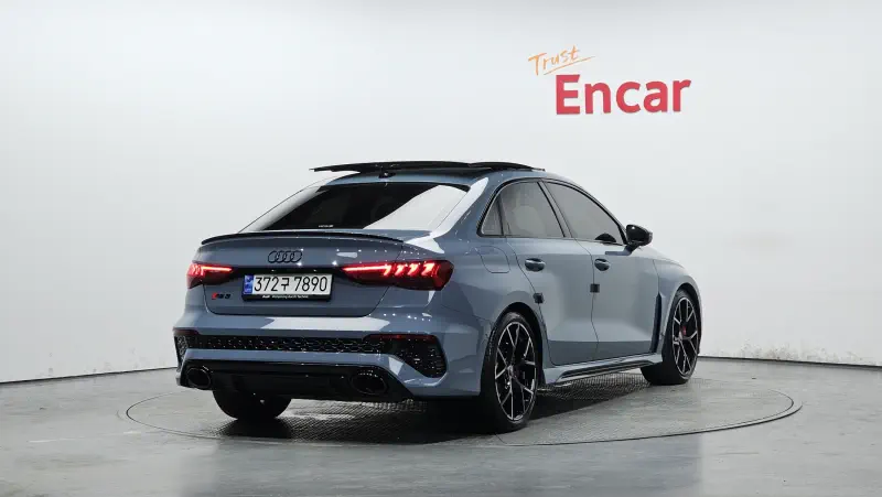 Audi RS3