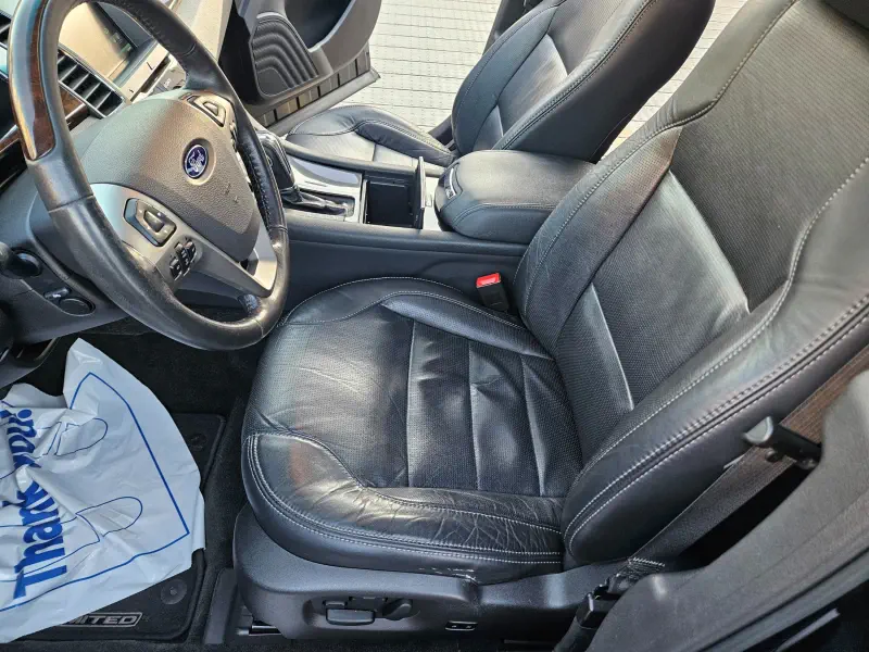 Ford Taurus