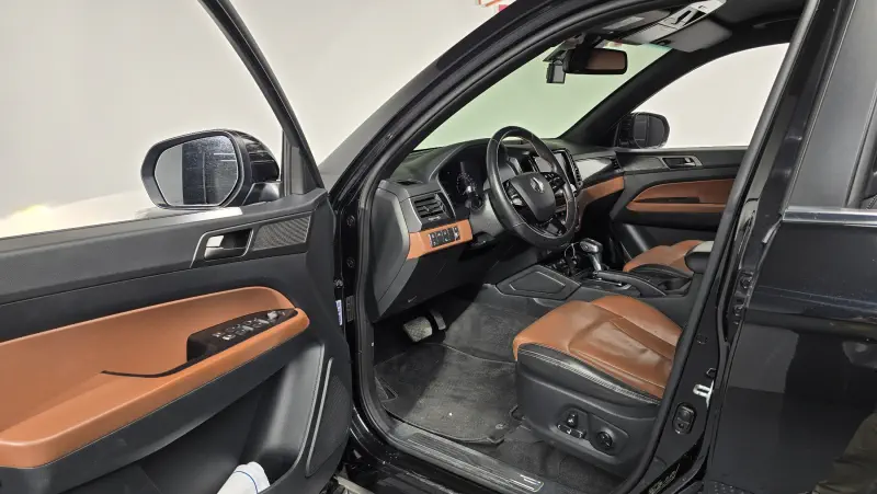 SsangYong Rexton Sports Khan