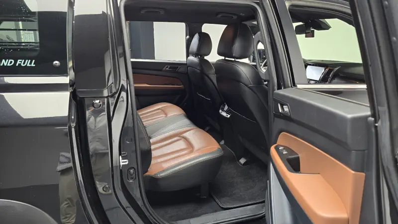 SsangYong Rexton Sports Khan