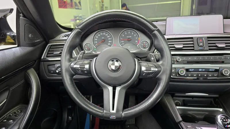 BMW M4