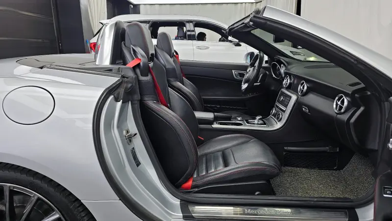 Mercedes-Benz SLC-Class
