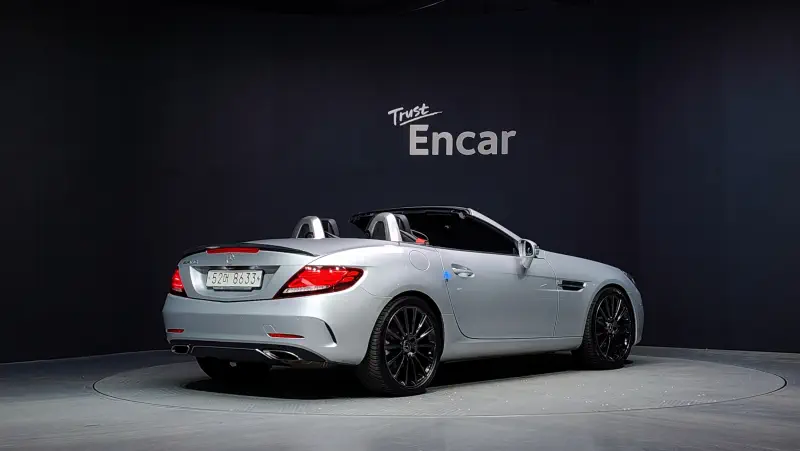 Mercedes-Benz SLC-Class