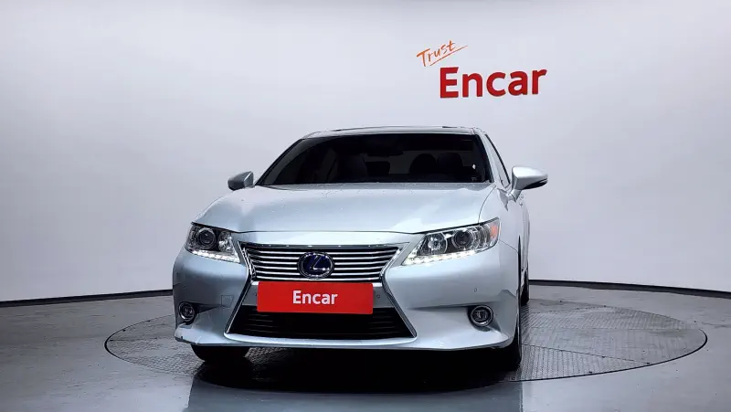 Lexus ES300h