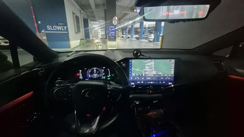 Lexus NX450h+