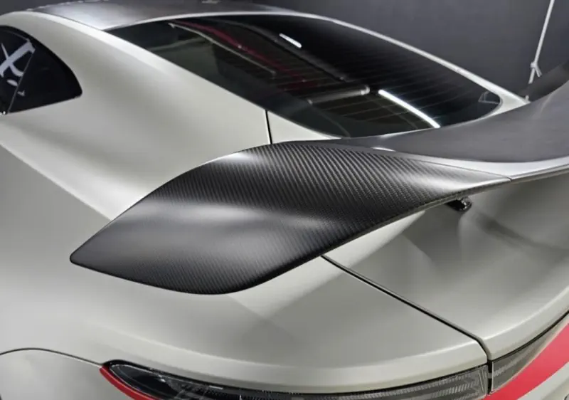 Aston Martin Vantage