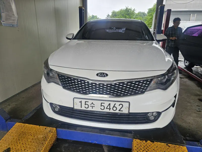 Kia K5