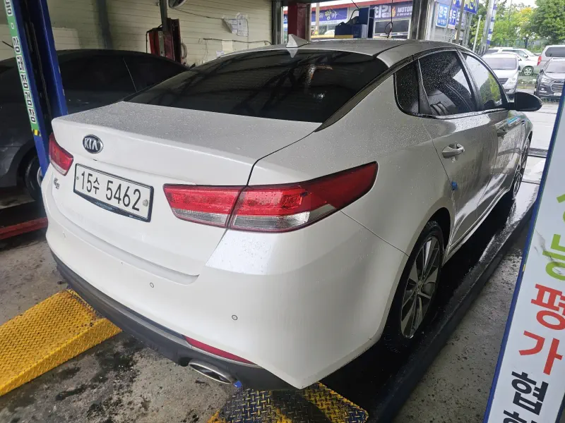 Kia K5
