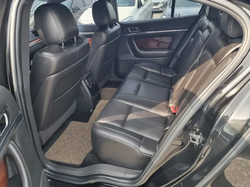 Lincoln MKS