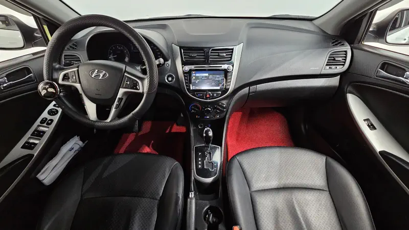 Hyundai Accent