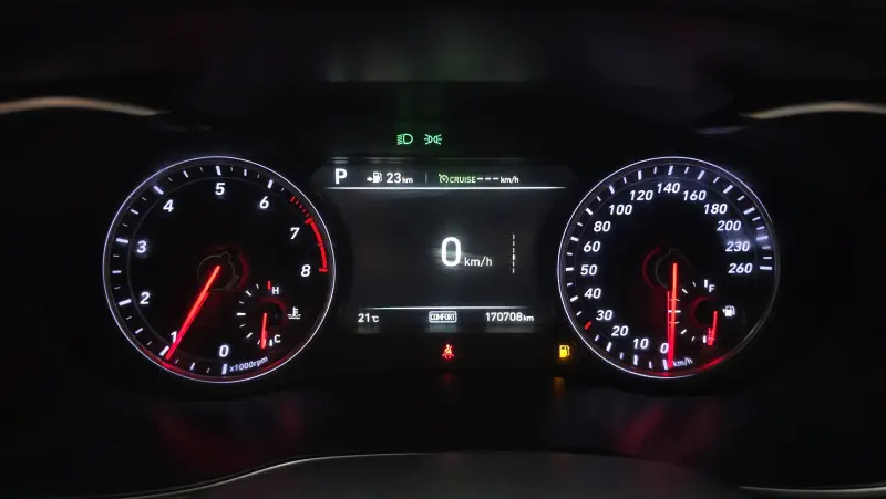 Genesis G70