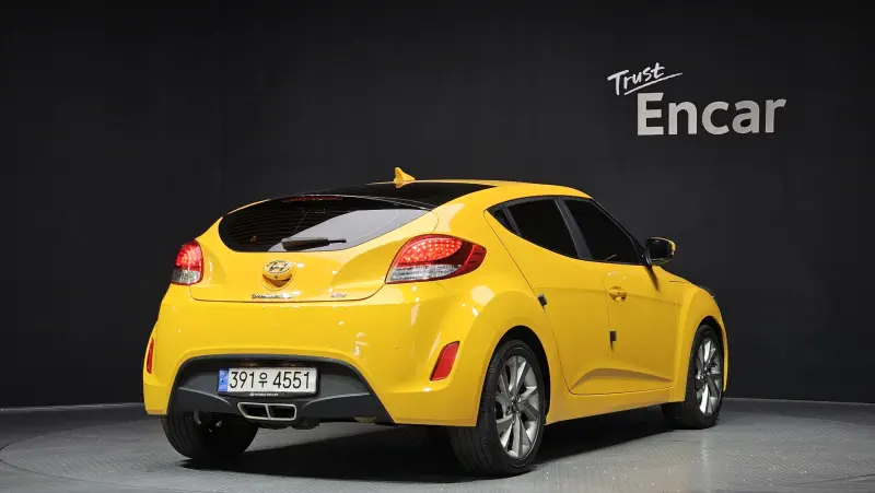 Hyundai Veloster
