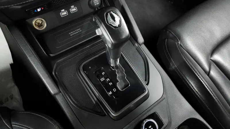 SsangYong Rexton Sports Khan