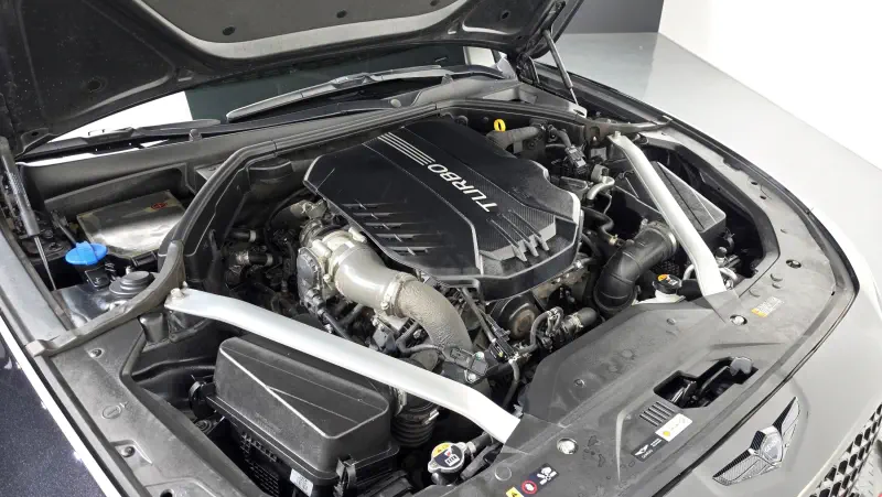 Genesis G70