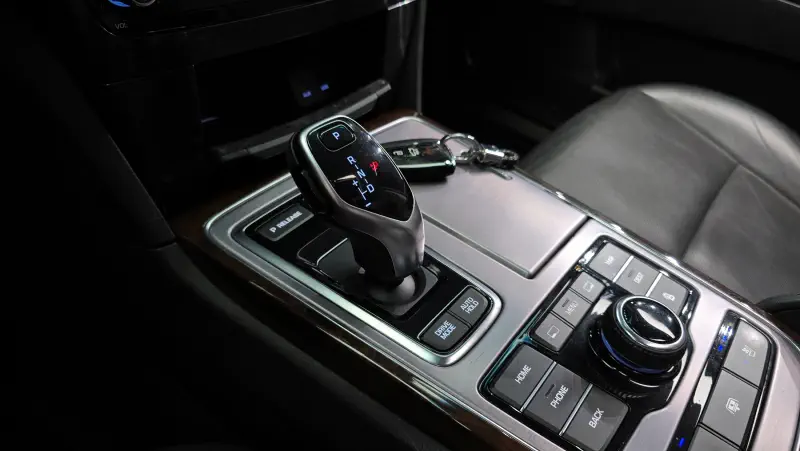 Hyundai Equus