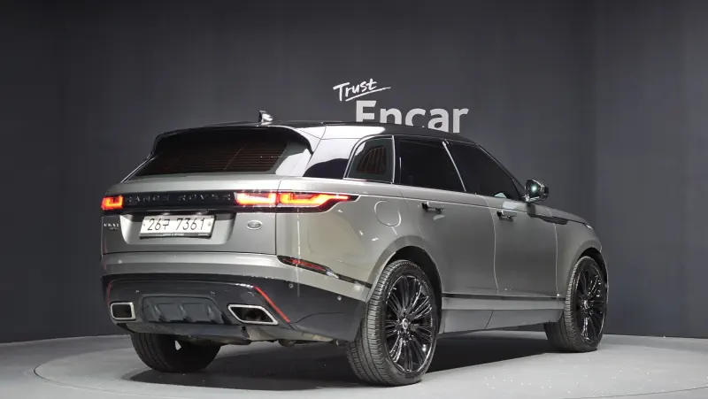 Land Rover Range Rover Velar