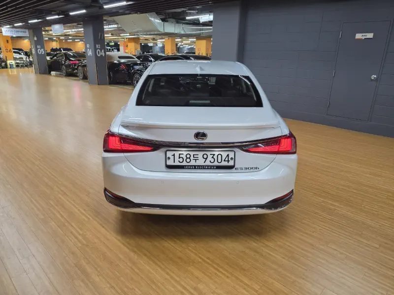 Lexus ES300h