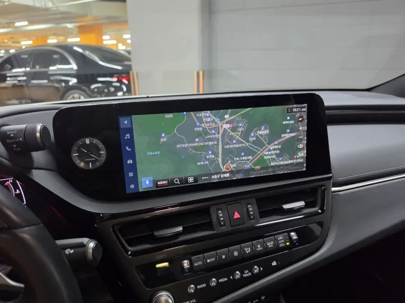 Lexus ES300h