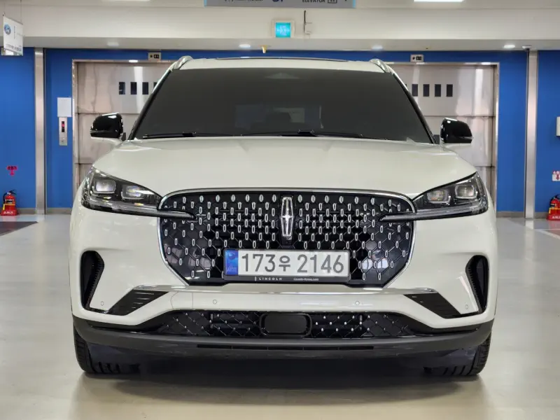 Lincoln Aviator