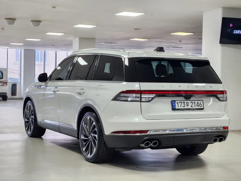Lincoln Aviator