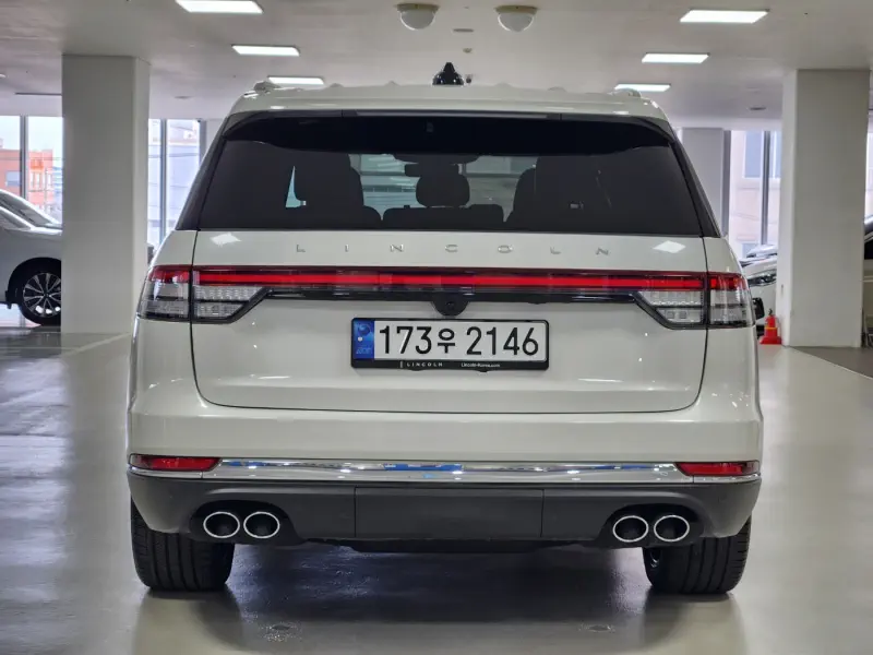 Lincoln Aviator
