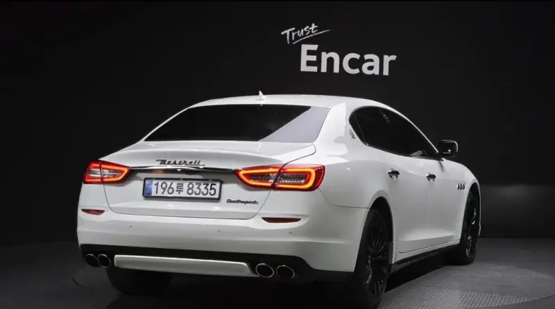Maserati Quattroporte