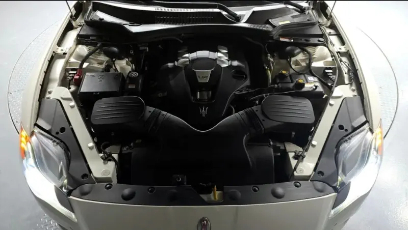 Maserati Quattroporte