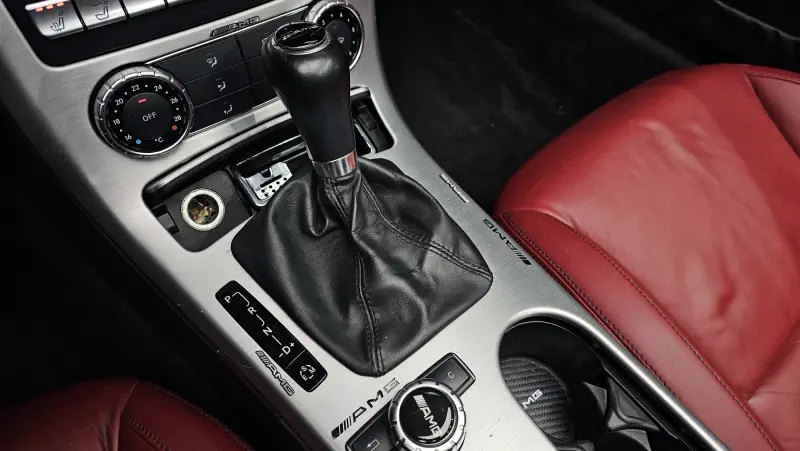 Mercedes-Benz SLK-Class