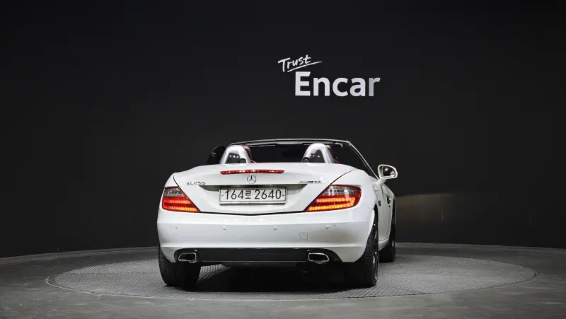 Mercedes-Benz SLK-Class