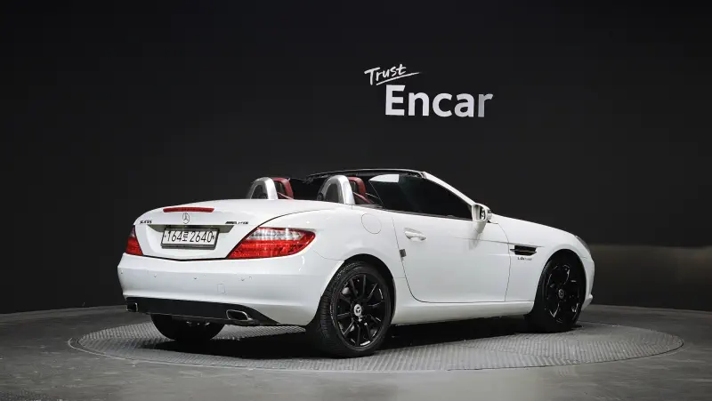 Mercedes-Benz SLK-Class