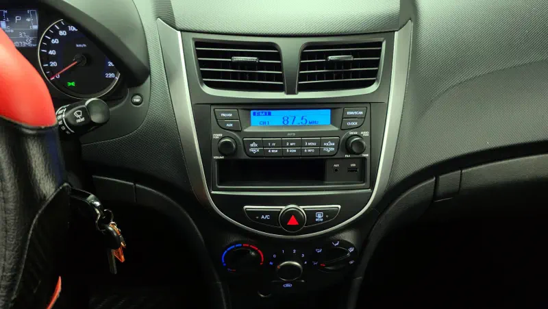 Hyundai Accent