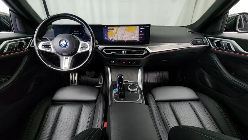 BMW i4
