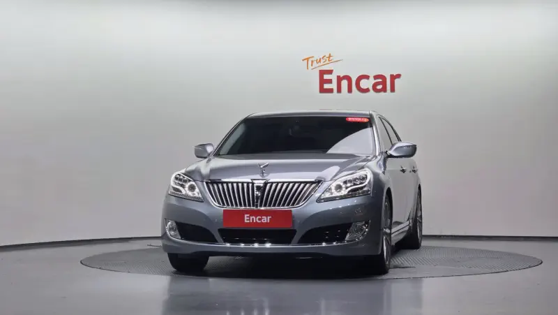 Hyundai Equus
