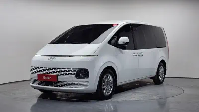 Hyundai Staria