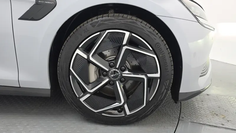 BYD Seal