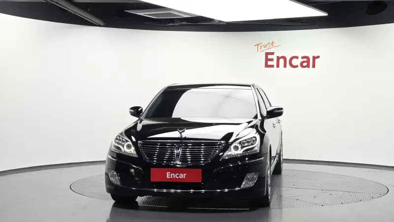 Hyundai Equus