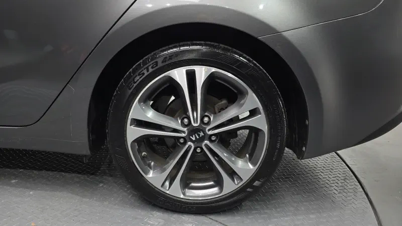 Kia K3