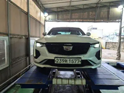 Cadillac CT4