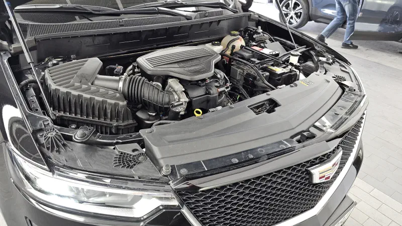 Cadillac XT6