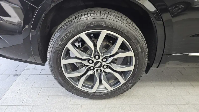 Cadillac XT6