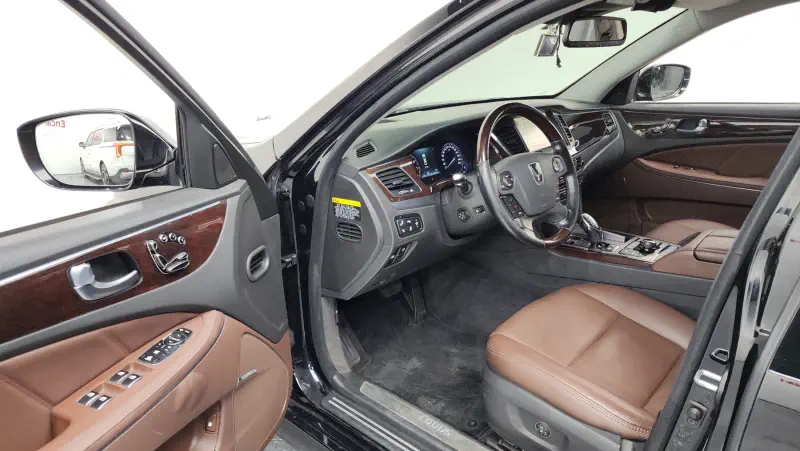 Hyundai Equus