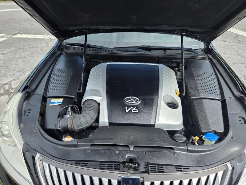 Hyundai Equus