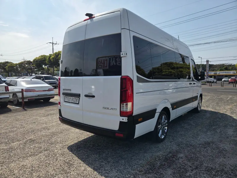 Hyundai H1