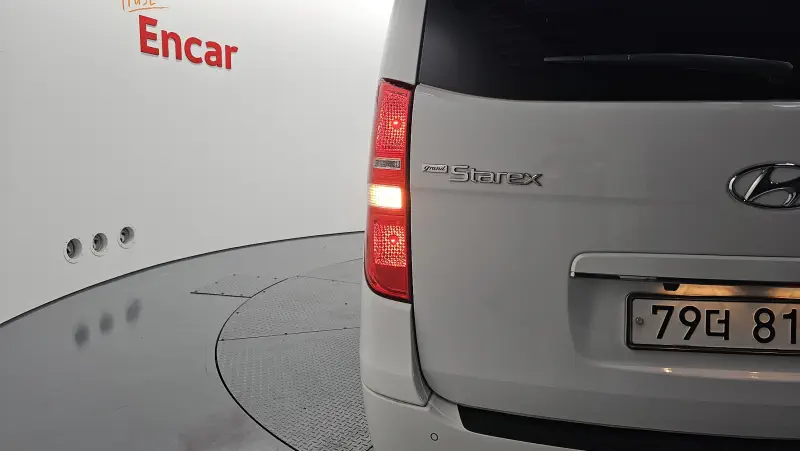 Hyundai Grand Starex